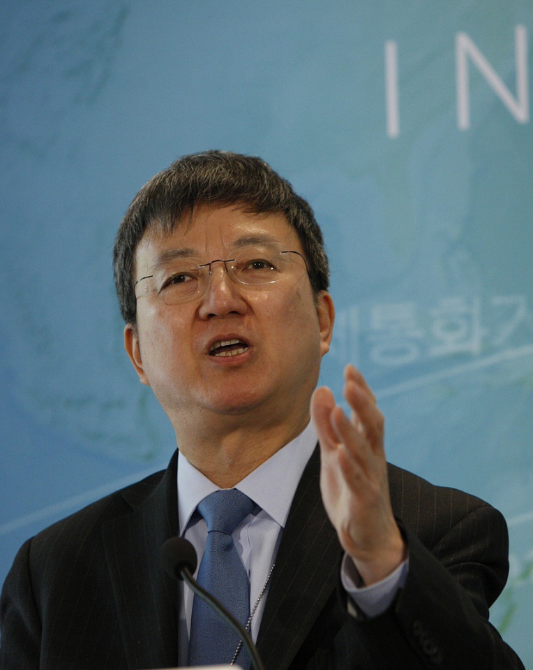 关于NBA总决赛赛程吃紧；新疆广汇国际比赛日内部沟通；话题不断；心理建设被强调的信息