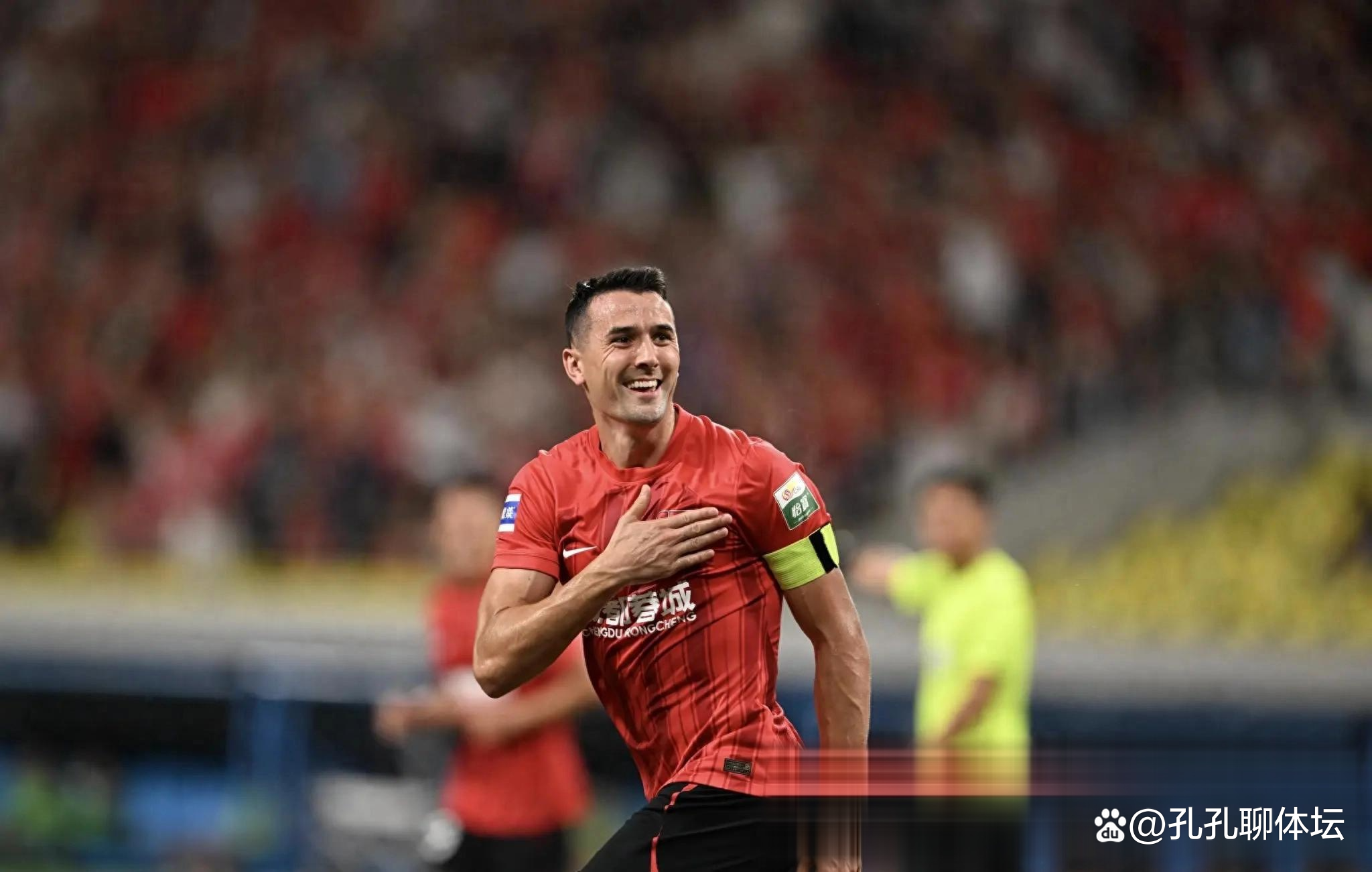 关于赛地聚焦：亚冠关键时刻热度飙升，纽约尼克斯刷新队史纪录，管理层满意，训练强度明显提升的信息